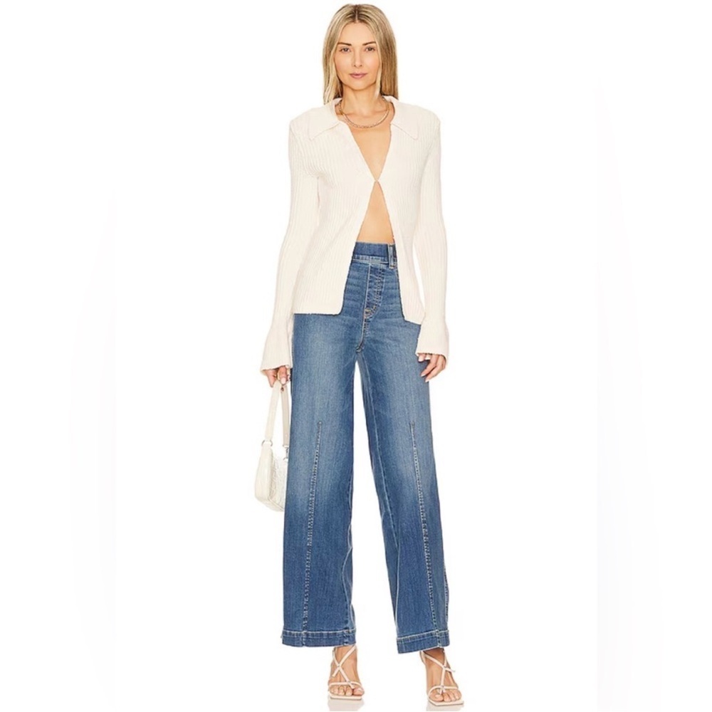 SPANX Seamed Front Wide Leg Jean in Vintage Indigo
Small